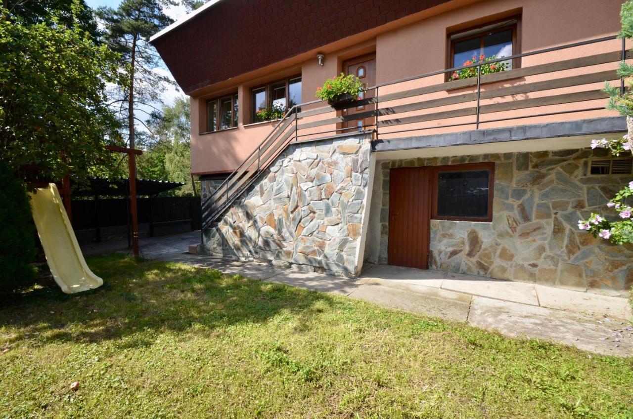 Apartment U Lesa Byst  Exterior photo